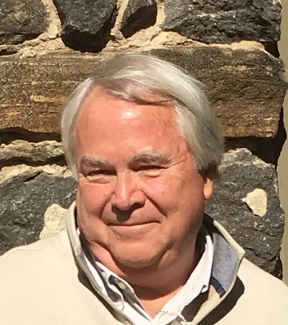 tom-cushing-headshot